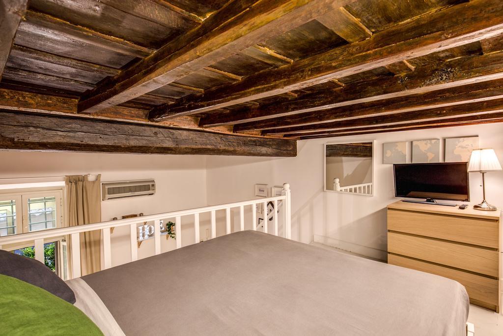 Malpasso Suite Рим Екстериор снимка