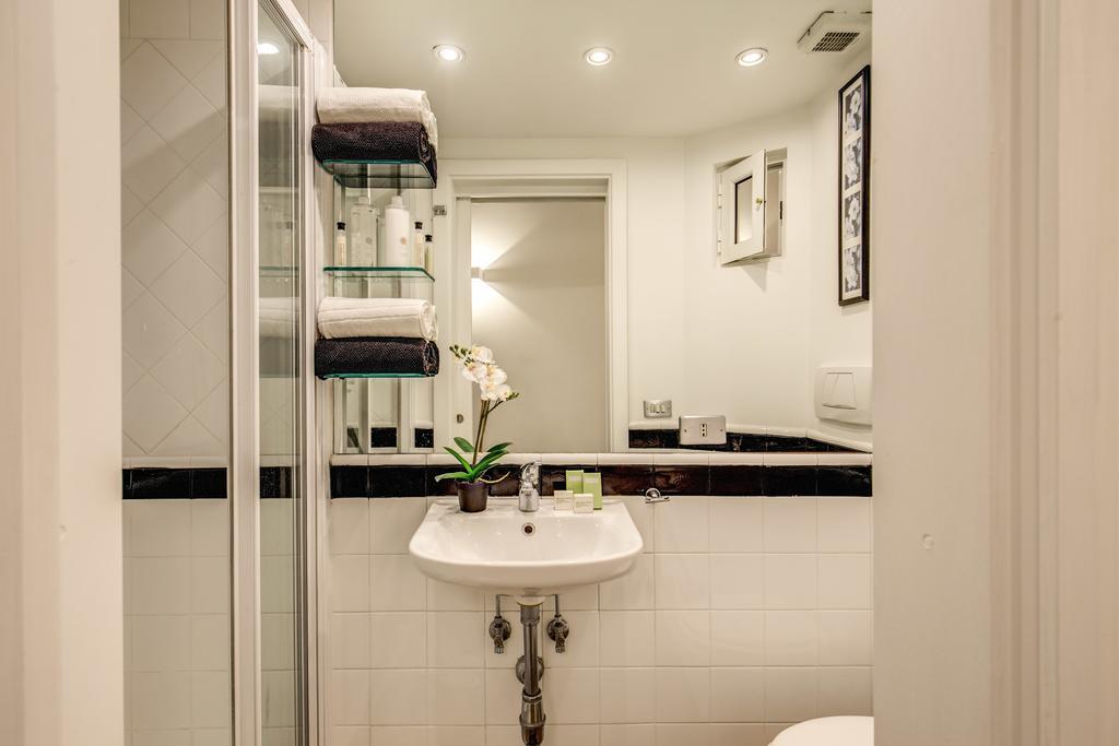 Malpasso Suite Рим Екстериор снимка